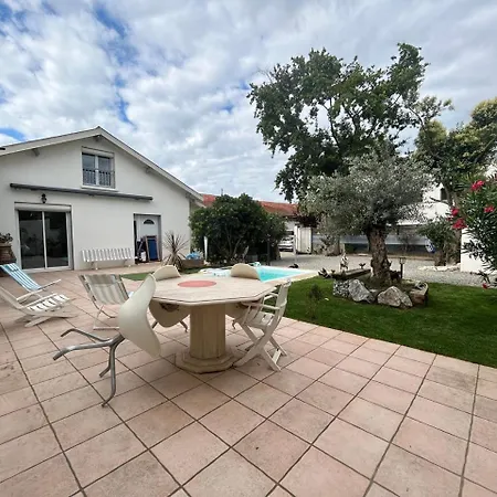 Rose Villa *